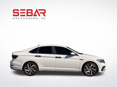 Used 2019 Volkswagen Jetta GLI image 5
