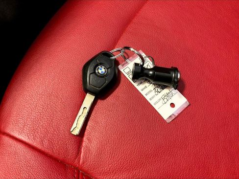 Used 2004 BMW Z4 3.0i RWD image 14
