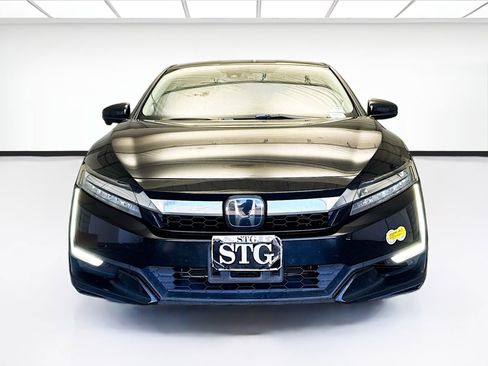Used 2019 Honda Clarity Base image 2