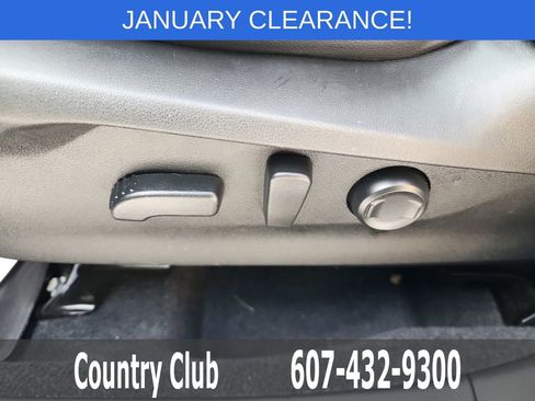 Used 2024 Subaru Forester Touring image 13