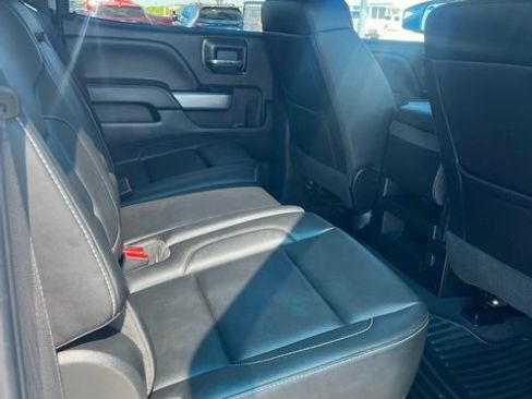 Used 2018 Chevrolet Silverado 1500 LT w/ Texas Edition AWD/4WD image 10