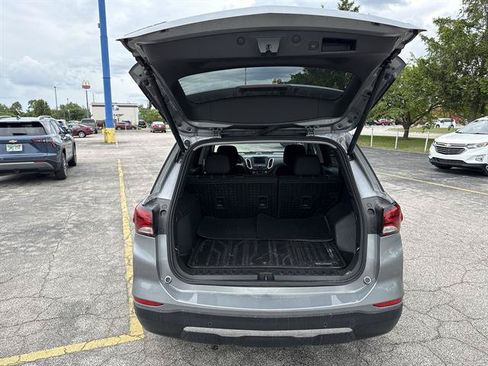 Certified 2024 Chevrolet Equinox LT w/ LPO, Floor Liner Package FWD image 21