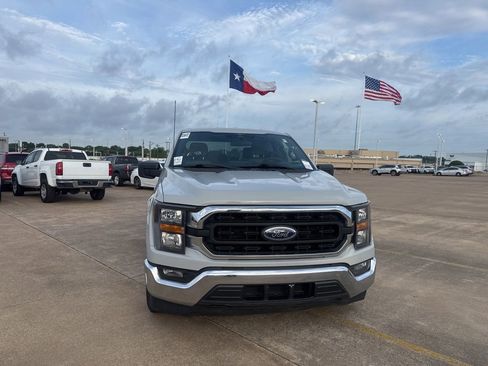 Used 2023 Ford F150 XLT RWD image 2