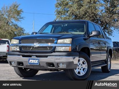 Used 2004 Chevrolet Avalanche Z71 w/ Sun And Sound Package