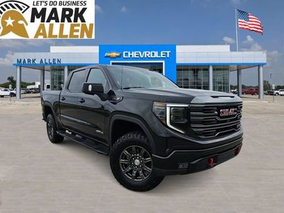 Used 2024 GMC Sierra 1500 AT4 w/ Technology Package