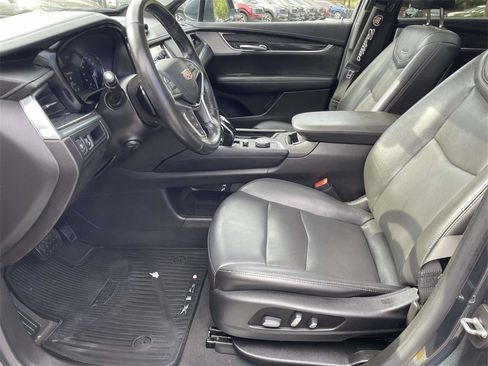 Used 2020 Cadillac XT5 Premium Luxury image 17