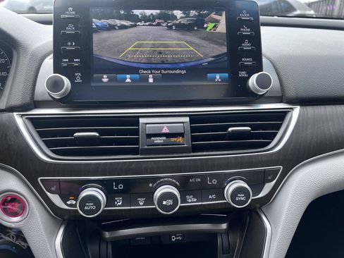 Used 2018 Honda Accord EX-L image 18