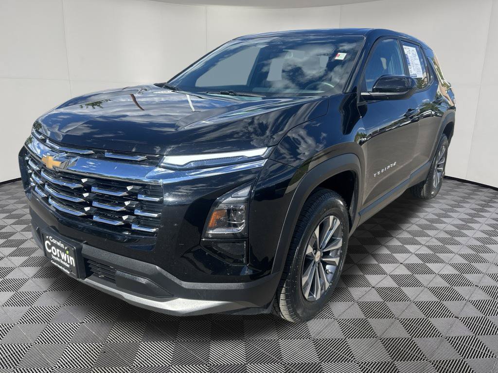 Used 2026 Chevrolet Equinox LT w/ Convenience Package II AWD/4WD image 3