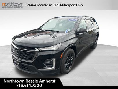 Used 2022 Chevrolet Traverse LT w/ Midnight/Sport Edition