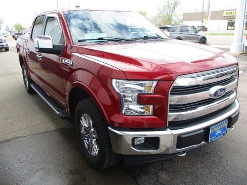 Used 2017 Ford F150 Lariat AWD/4WD image 4