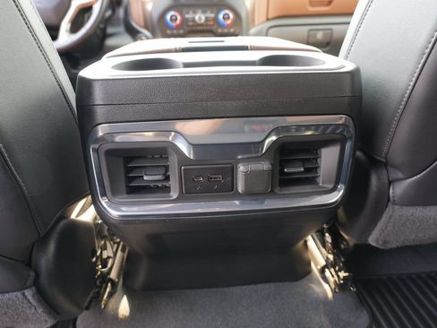 Certified 2022 Chevrolet Silverado 3500 High Country w/ Safety Package II AWD/4WD image 28