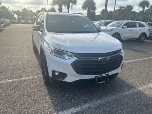 Used 2019 Chevrolet Traverse Premier w/ Redline Edition FWD image 8