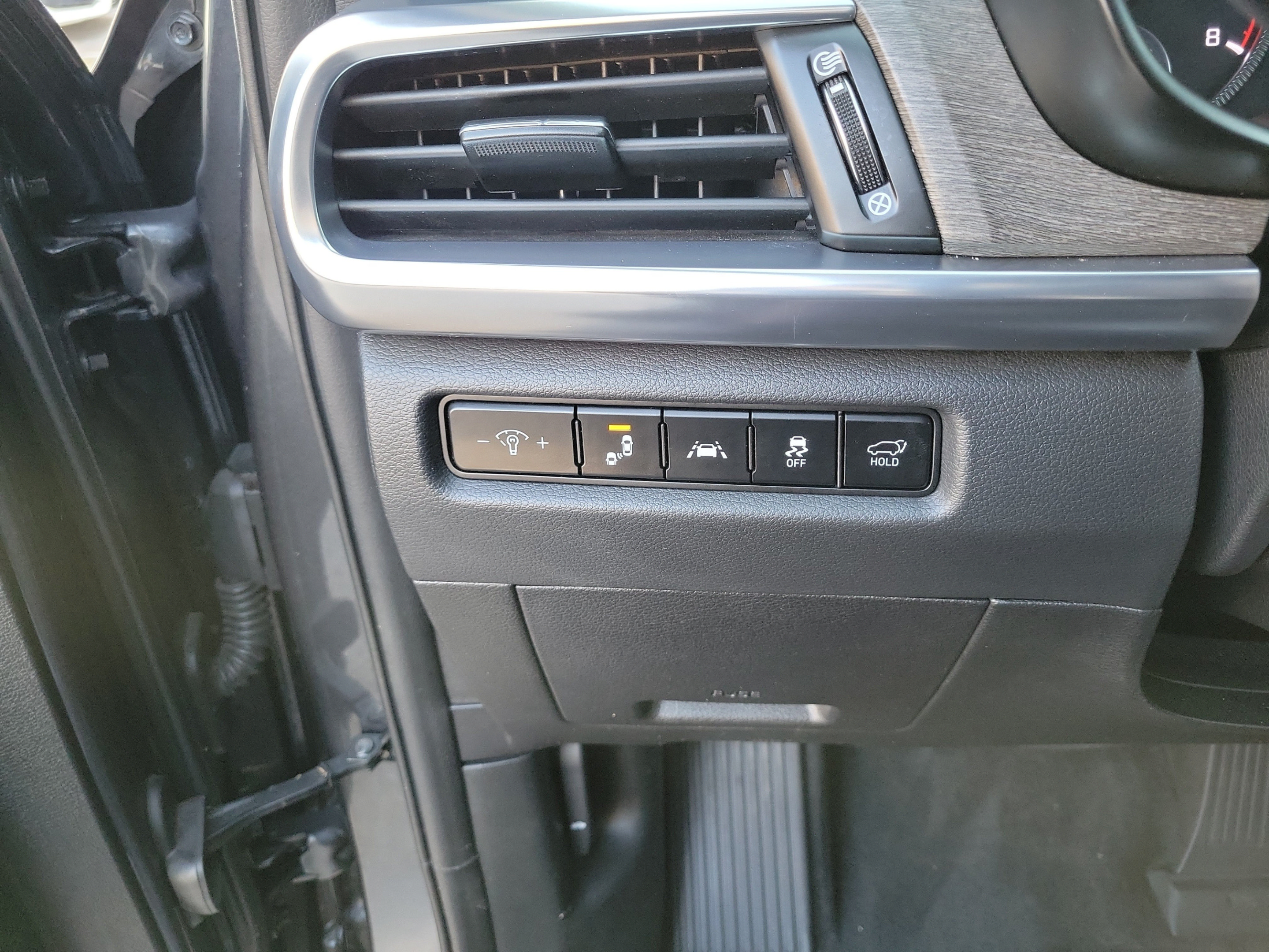 Used 2022 Kia Telluride EX w/ EX Premium Package AWD/4WD image 27