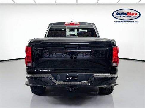 Used 2023 Chevrolet Colorado Trail Boss w/ Technology Package image 7