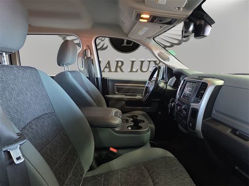 Used 2018 RAM 1500 Big Horn image 15