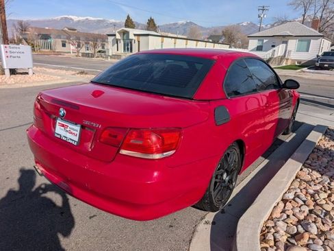 Used 2007 BMW 328i Convertible image 4