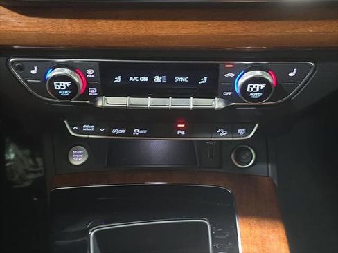 Certified 2023 Audi Q5 2.0T Premium w/ Convenience Package AWD/4WD image 23