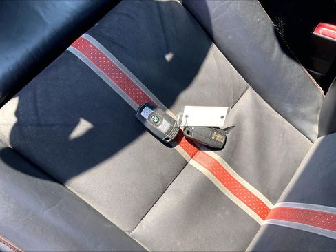 Used 2014 BMW Z4 sDrive35i RWD image 15