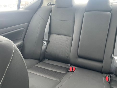 Used 2025 Nissan Altima 2.5 SV image 39