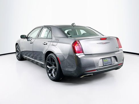Used 2022 Chrysler 300 S RWD image 5