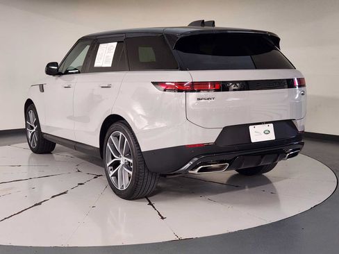 Used 2023 Land Rover Range Rover Sport SE AWD/4WD image 6