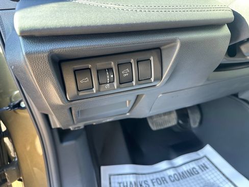 Used 2025 Subaru Outback Wilderness AWD/4WD image 19