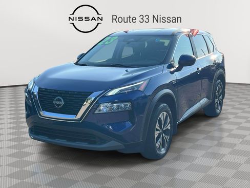 Used 2023 Nissan Rogue SV AWD/4WD image 2