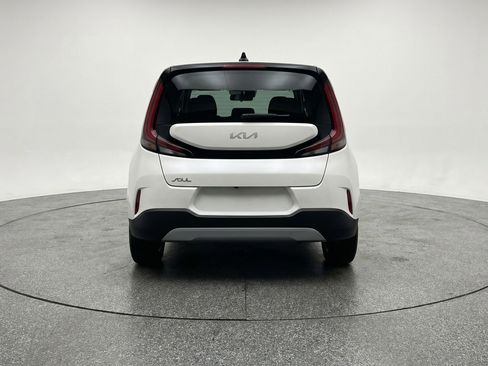 Used 2025 Kia Soul LX w/ LX Technology Package image 7