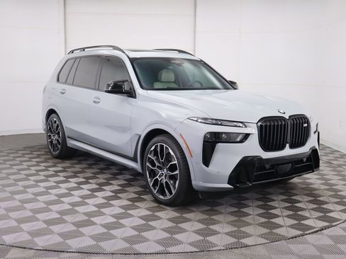 Used 2024 BMW X7 M60i w/ Executive Package image 3