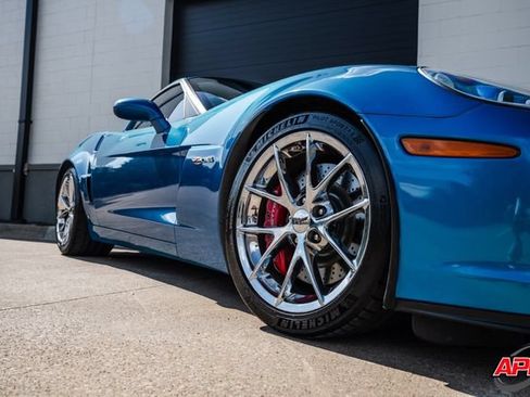 Used 2009 Chevrolet Corvette Z06 w/ Preferred Equipment Group RWD image 27