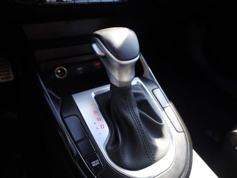 Used 2023 Kia Forte GT-Line image 28