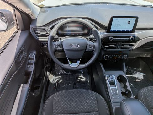 Used 2024 Ford Escape Active FWD image 18