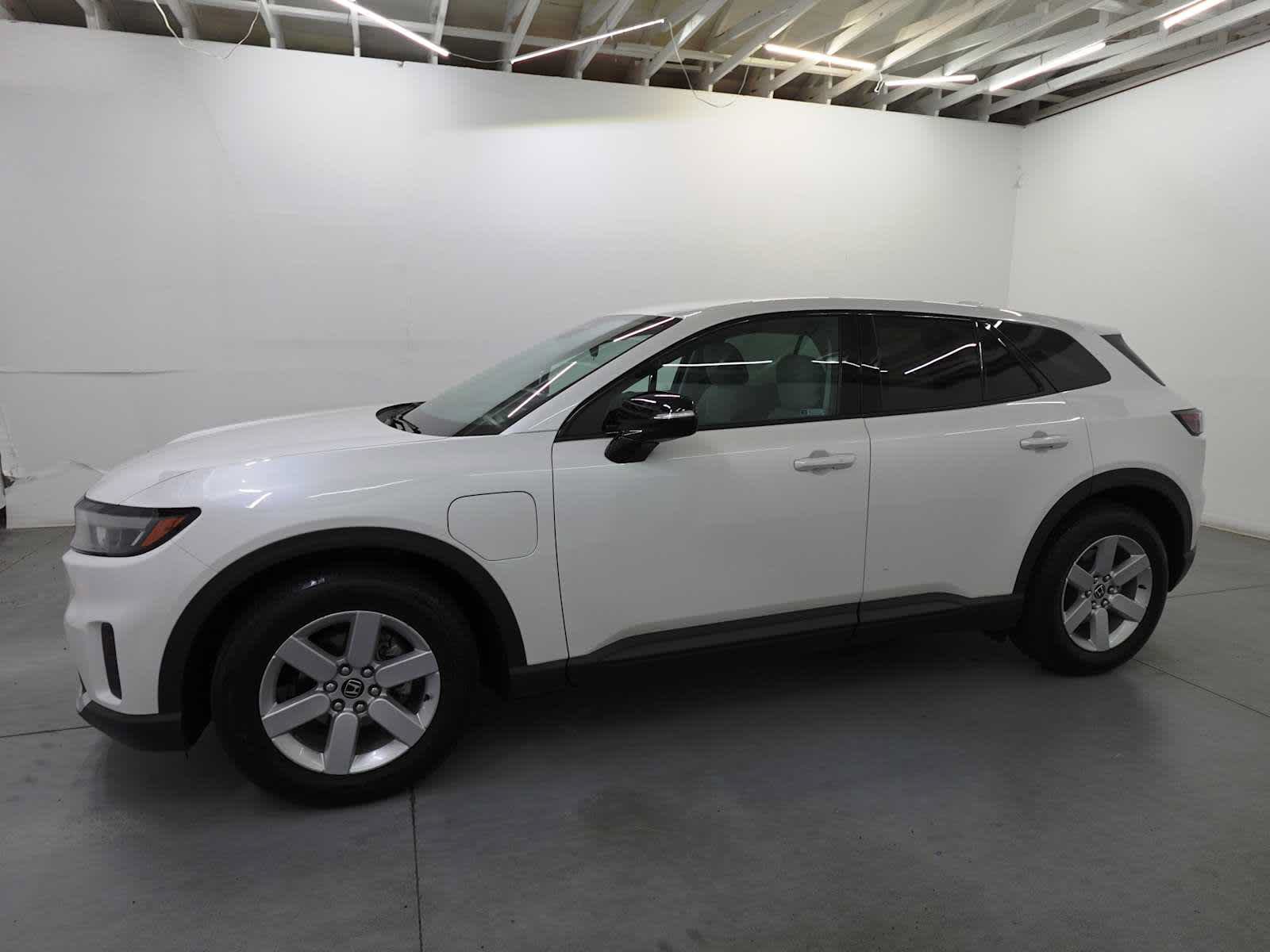 Used 2024 Honda Prologue EX image 8