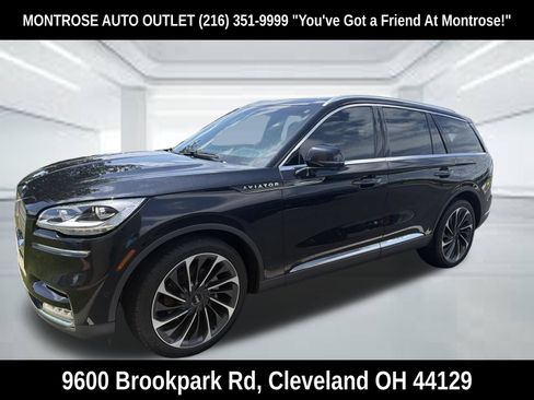 Used 2020 Lincoln Aviator Reserve w/ Equipment Group 202A AWD/4WD image 3