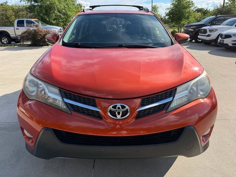 Used 2015 Toyota RAV4 Limited AWD/4WD image 2