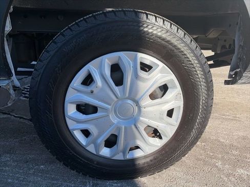 Used 2024 Ford Transit 250 Low Roof w/ Exterior Upgrade Package image 9