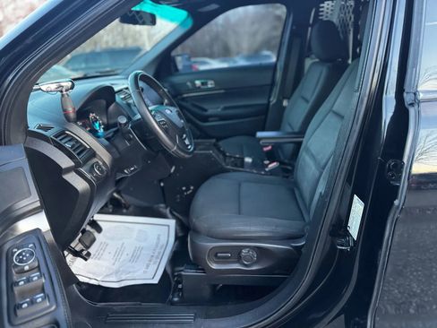 Used 2016 Ford Explorer 4WD Police Interceptor image 9