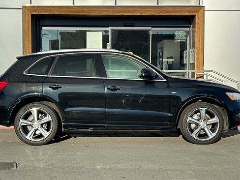 Used 2017 Audi Q5 3.0T Premium Plus image 8