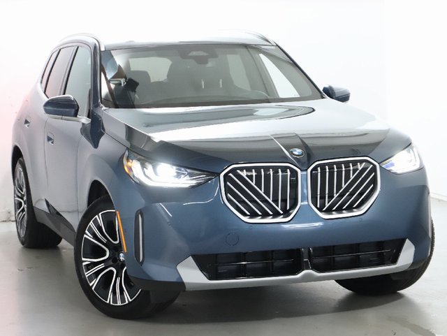 Used 2026 BMW X3 xDrive30i AWD/4WD image 2