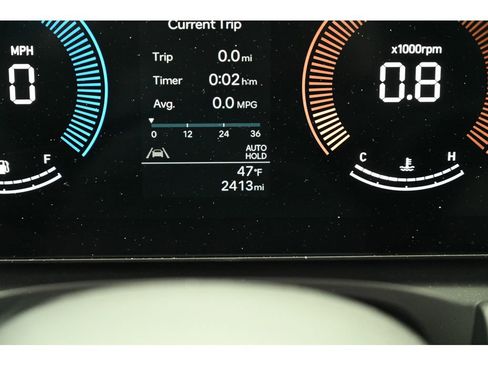 Used 2025 Hyundai Santa Cruz SE image 33