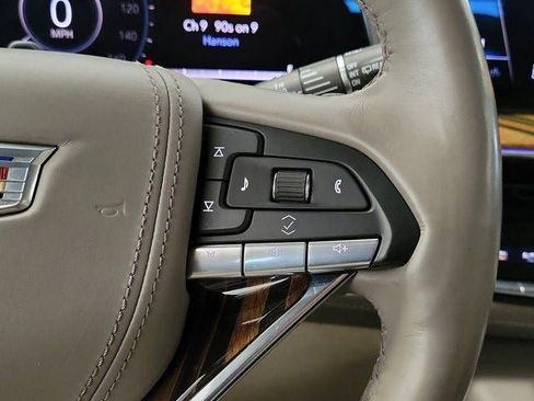 Certified 2023 Cadillac Escalade ESV Premium Luxury Platinum image 24