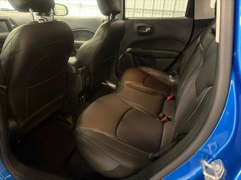 Certified 2019 Jeep Compass Latitude w/ Cold Weather Group AWD/4WD image 23