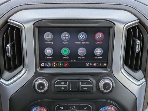 Used 2022 GMC Sierra 1500 SLT AWD/4WD image 18