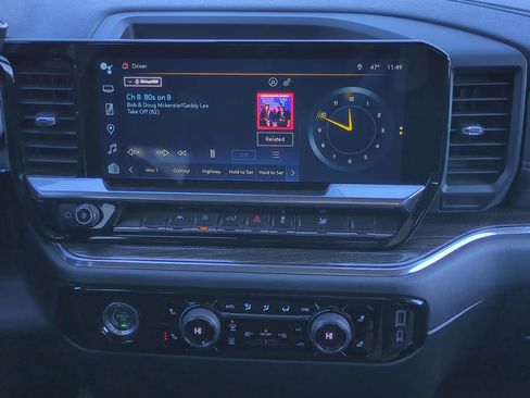 Used 2023 Chevrolet Silverado 1500 LT image 18