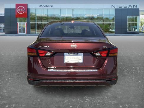 Certified 2023 Nissan Altima 2.5 SV image 6