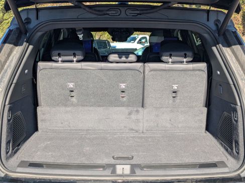 New 2025 Cadillac Escalade IQ Luxury 1 w/ Smart Trailering package image 24