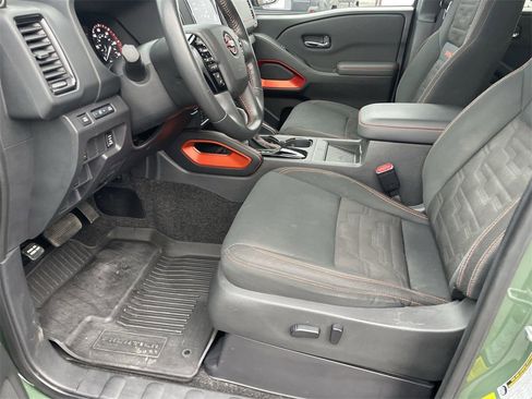 Used 2022 Nissan Frontier Pro-X image 8
