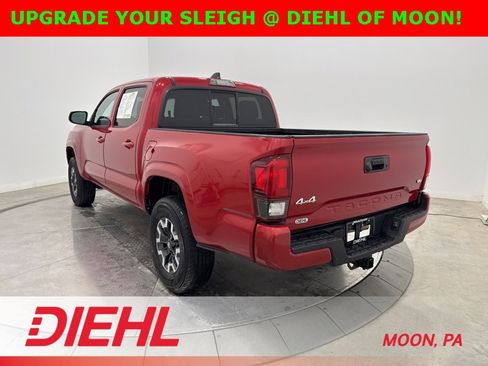 Used 2021 Toyota Tacoma SR image 5