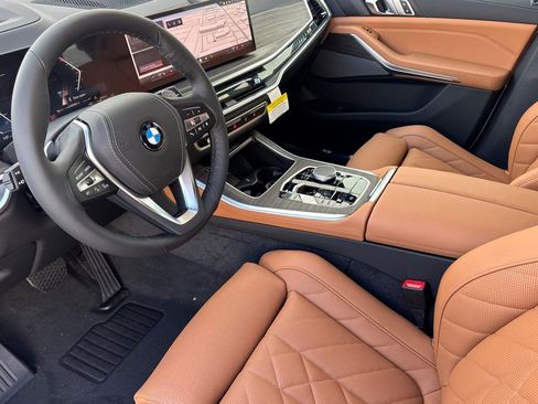 Used 2026 BMW X5 xDrive40i AWD/4WD image 4
