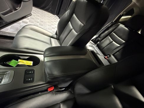 Certified 2023 Nissan Murano SV w/ SV Midnight Edition Package image 15